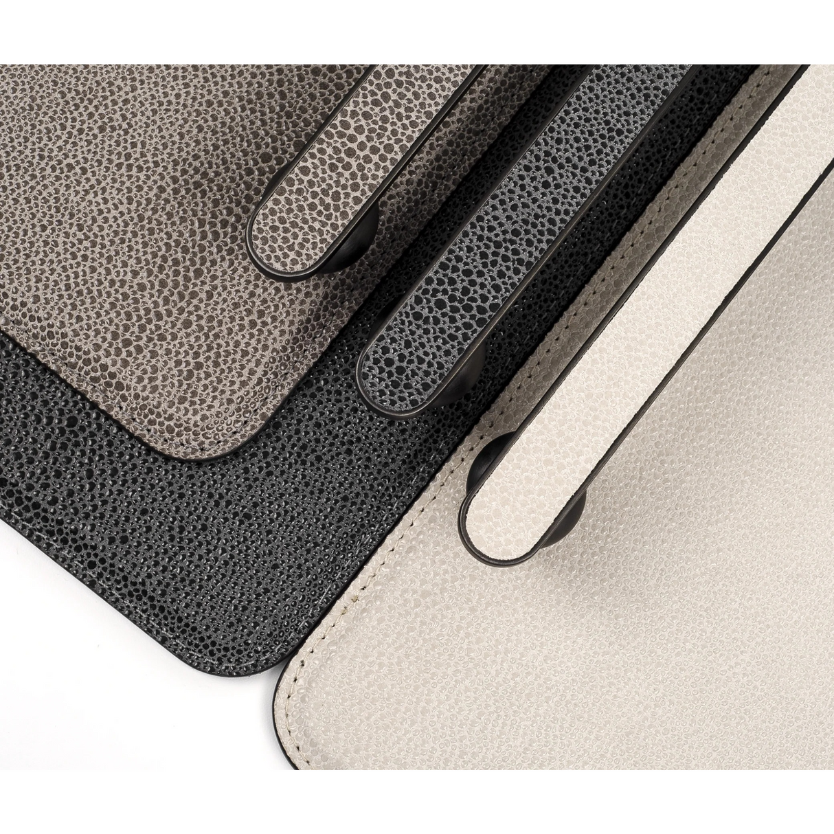 Leather Tray With Handles | Pinetti Pamphili | OROA.com