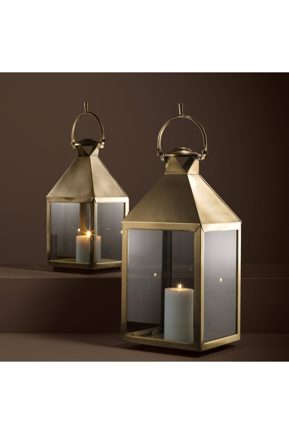 Antique Brass Hurricane | Eichholtz Spur | Oroa.com