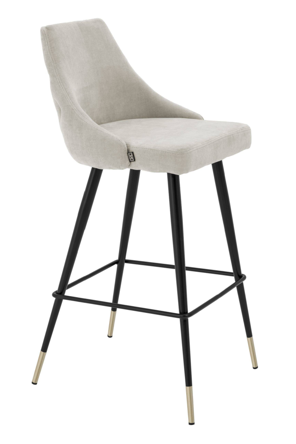 Buttoned Back Bar Stool | Eichholtz Cedro | Oroa.com