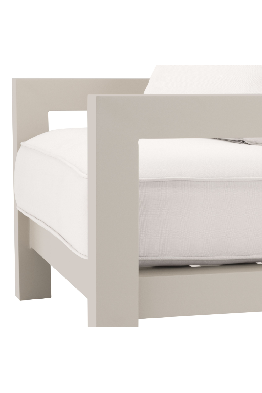 Sunbrella Outdoor Lounge Chair | Eichholtz Cap-Antibes | Oroa.com