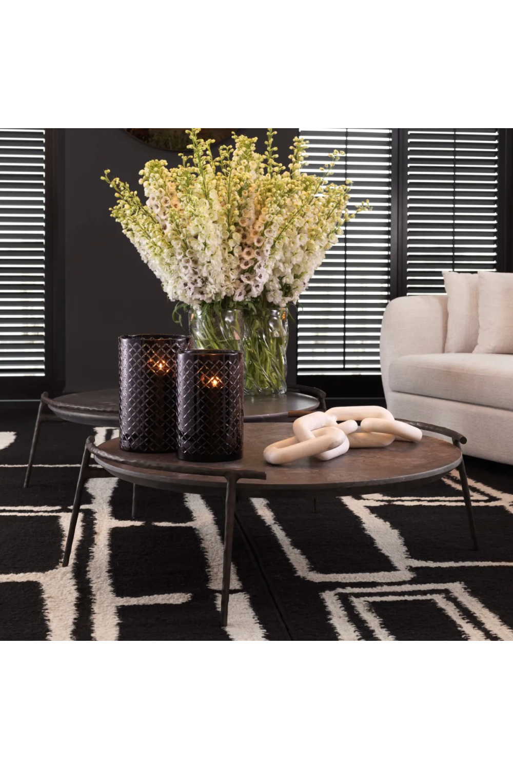 Hand-Blown Glass Vase L | Eichholtz Angelito | Oroa.com