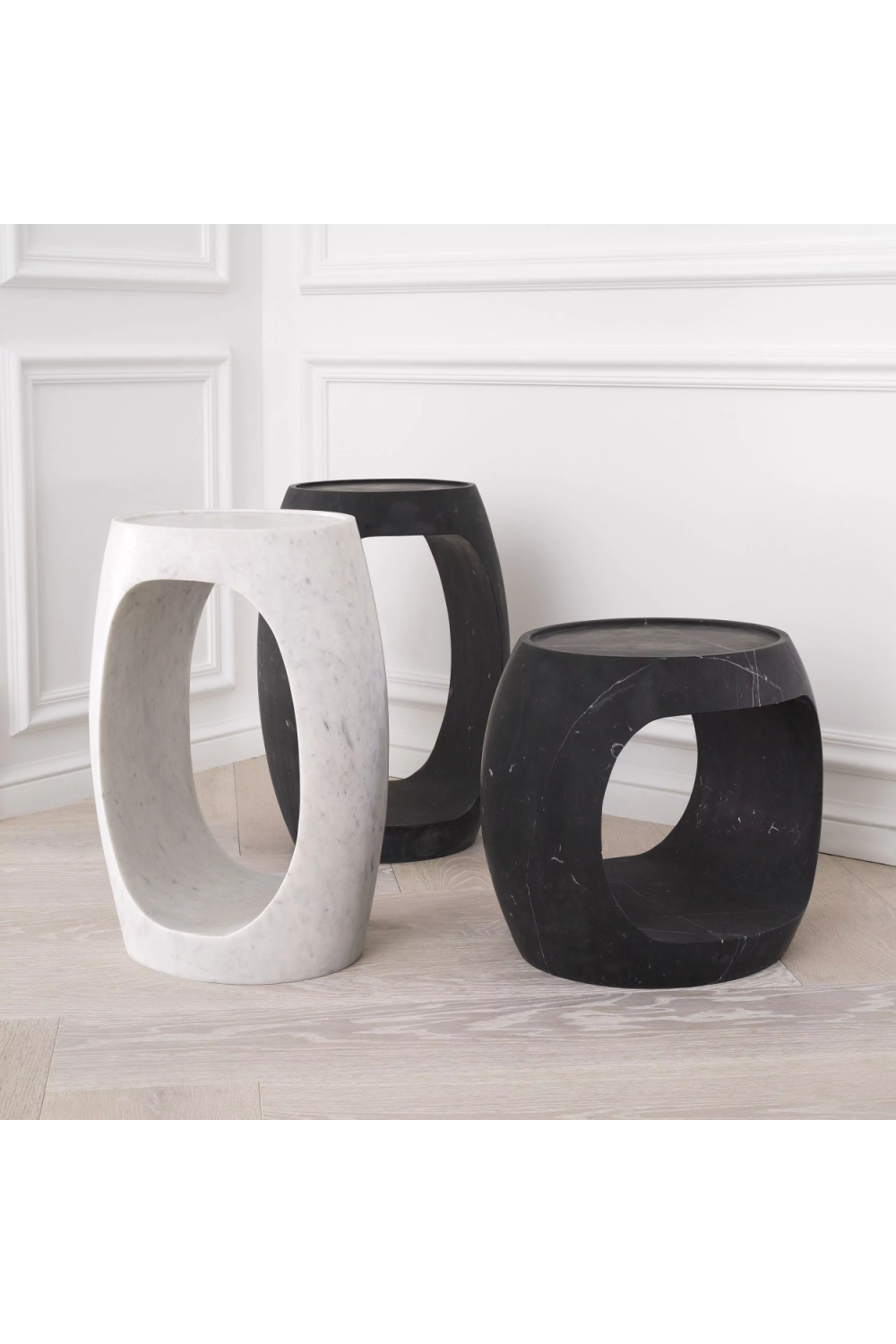 Marble Round Side Table | Eichholtz Clipper Low | Oroa.com