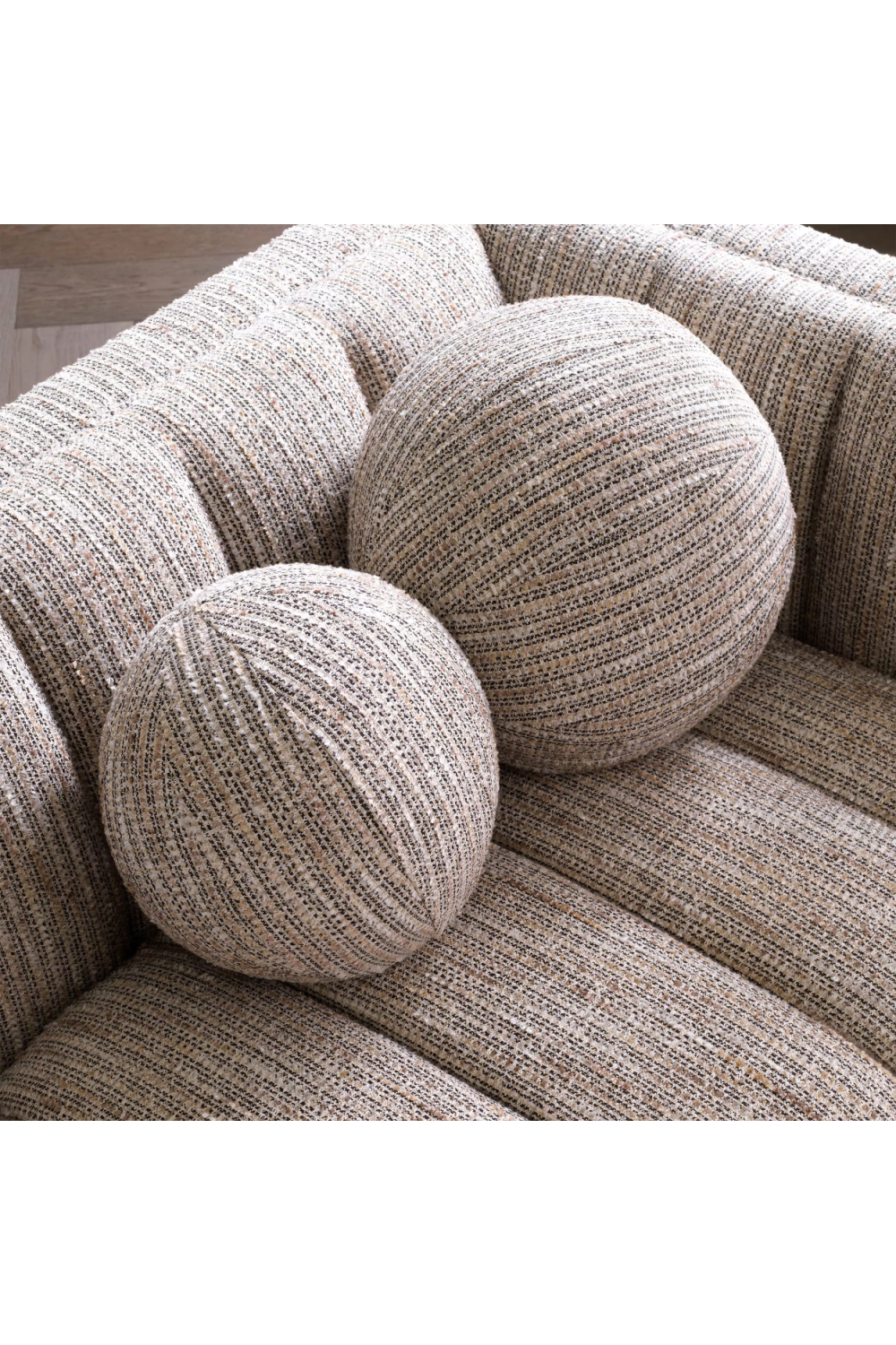 Sphere Cushion L | Eichholtz Palla | Oroa.com