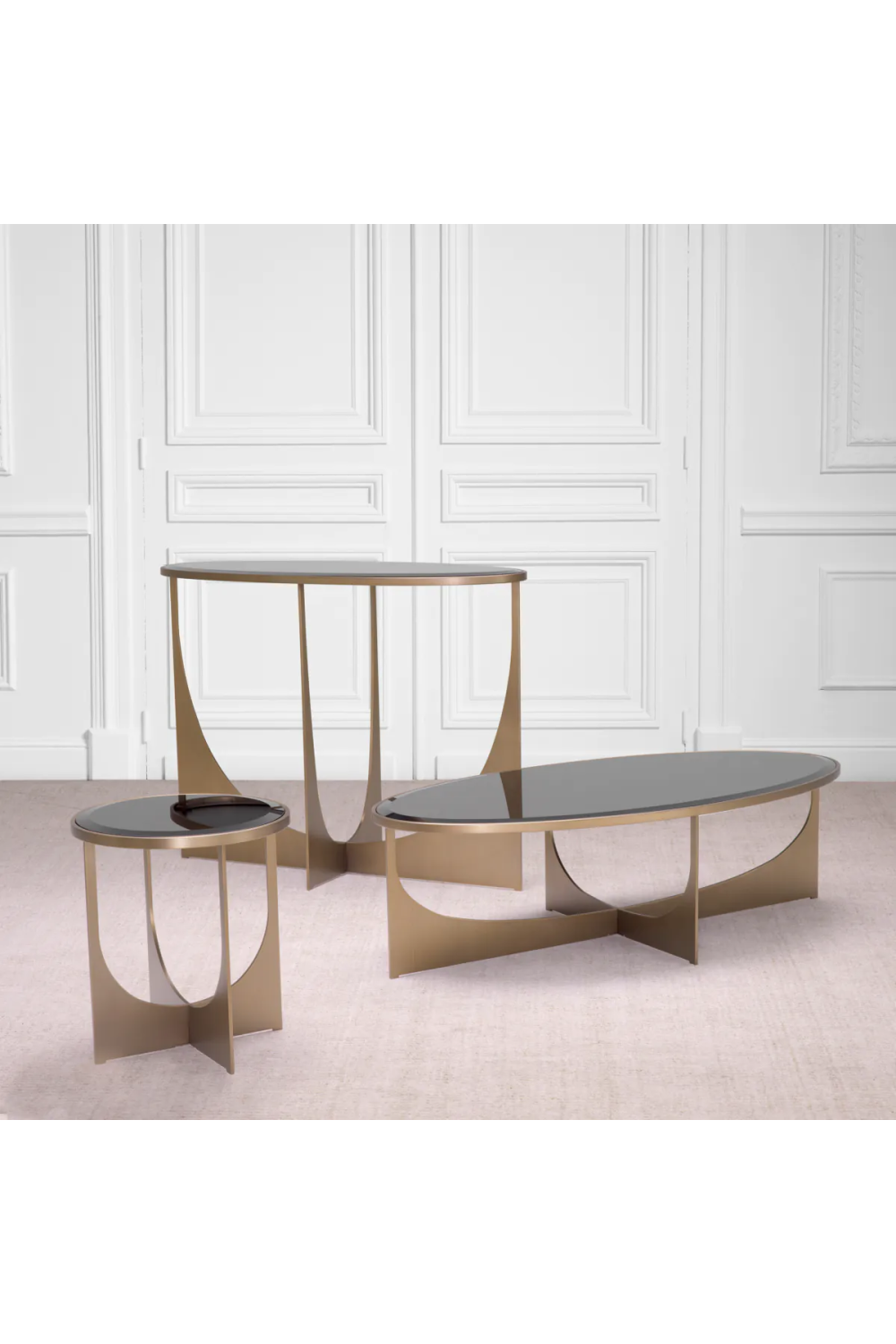 Oval Contemporary Coffee Table | Eichholtz Elegance | Oroa.com