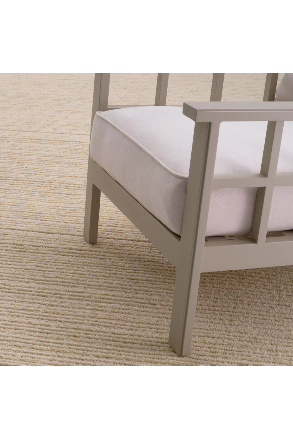 Minimalist Ivory Wool Carpet | Eichholtz Torrance | Oroa.com