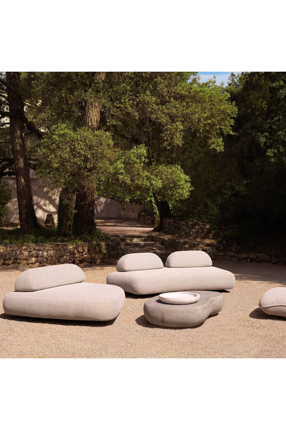 Bean Shaped Outdoor Coffee Table | Eichholtz Prime | Oroa.com