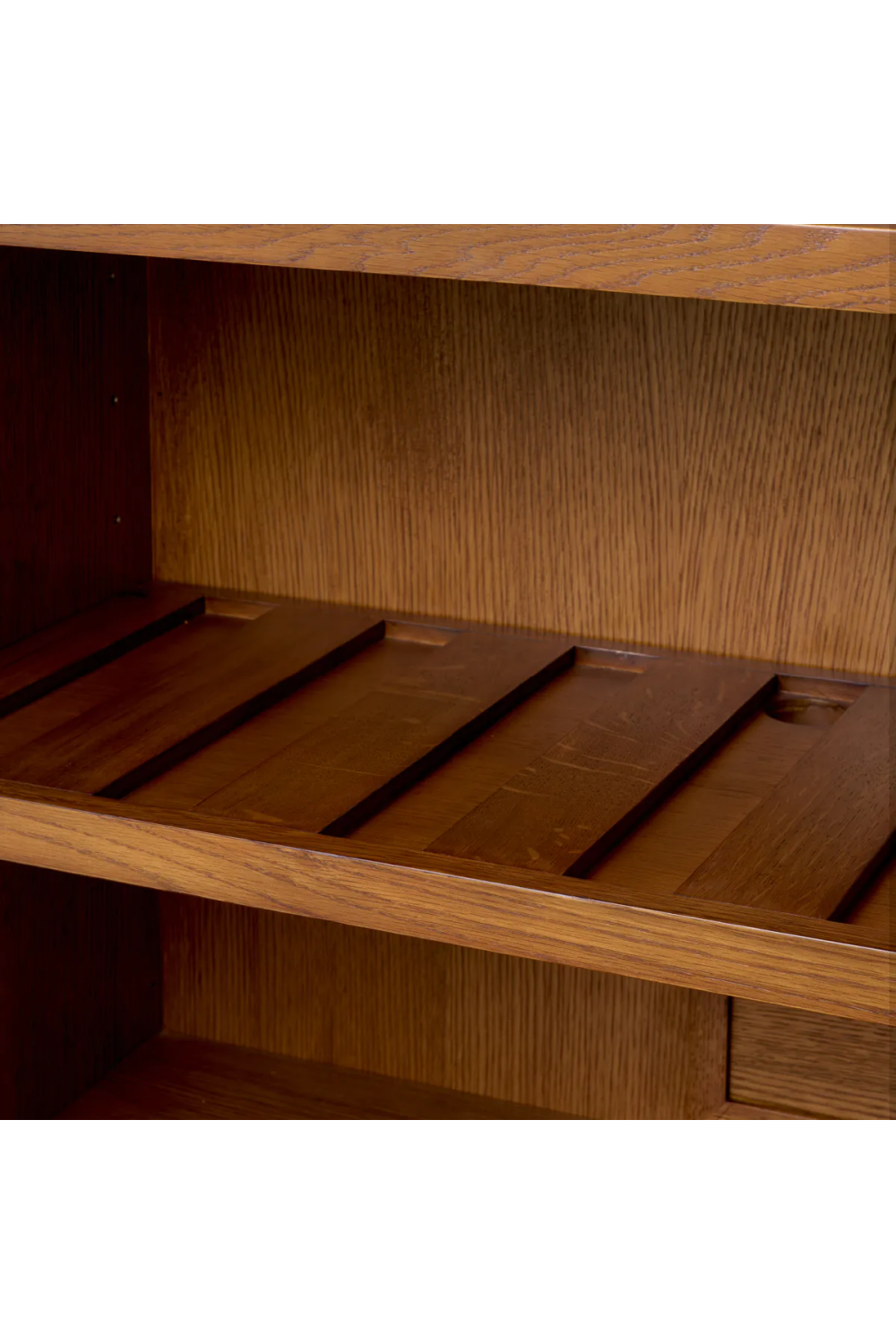 Caramel Oak 2-Door Bar Cabinet | Eichholtz Borchard | Oroa.com