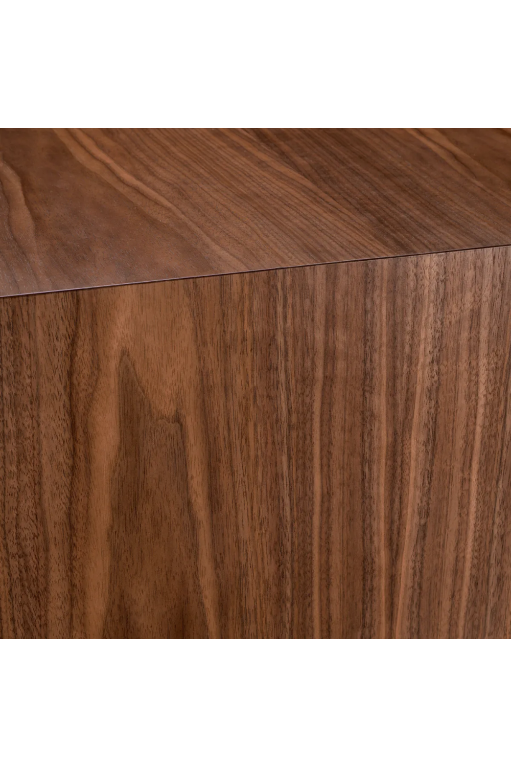 Walnut Veneer 4-Door Dresser | Eichholtz Charford | Oroa.com