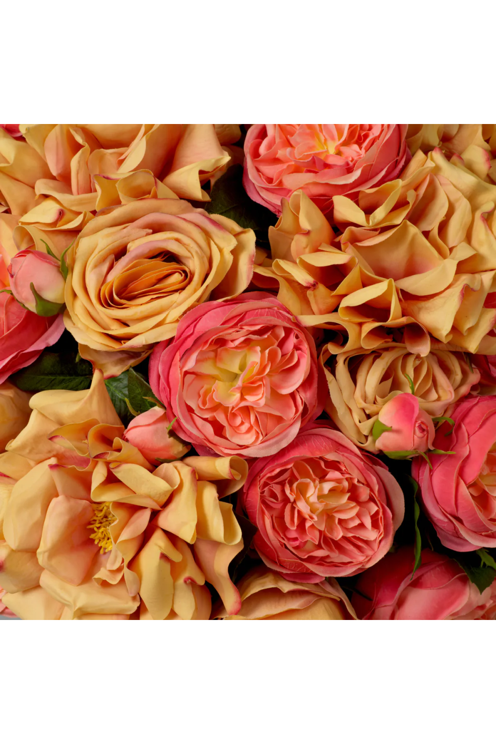 Artificial Garden Roses Bouquet (72pcs) | Eichholtz Roses | Oroa.com