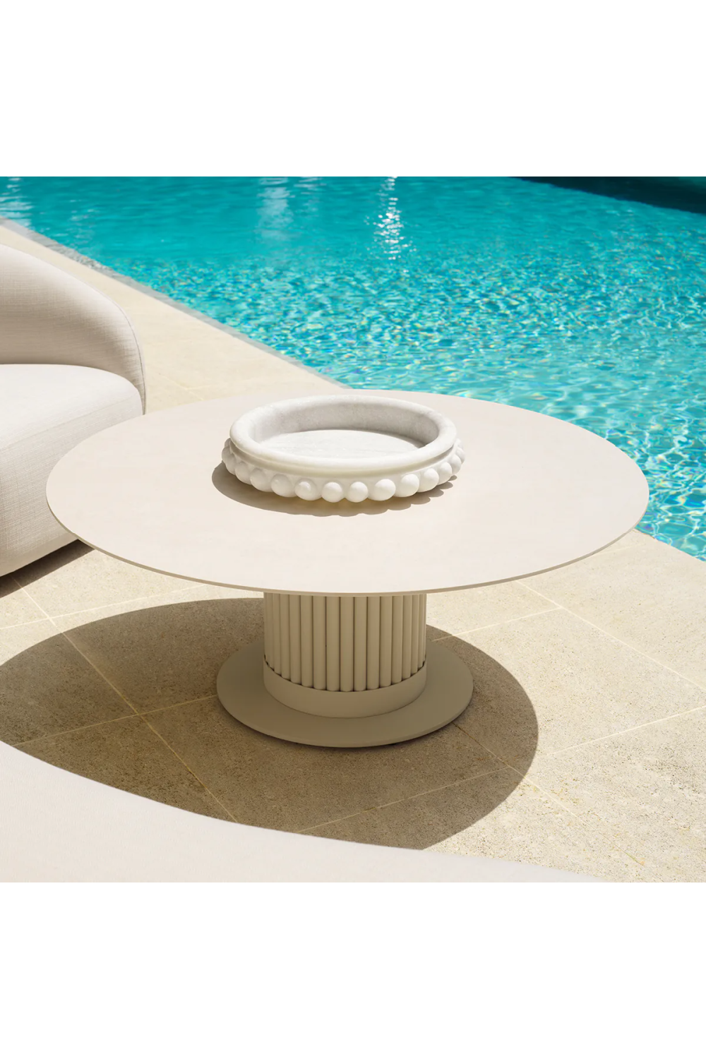 Ceramic Round Coffee Table | Eichholtz Volterra | Oroa.com