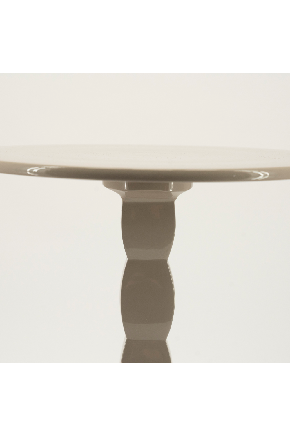 Metal Pedestal Side Table | By-Boo Prinz | OROA.com