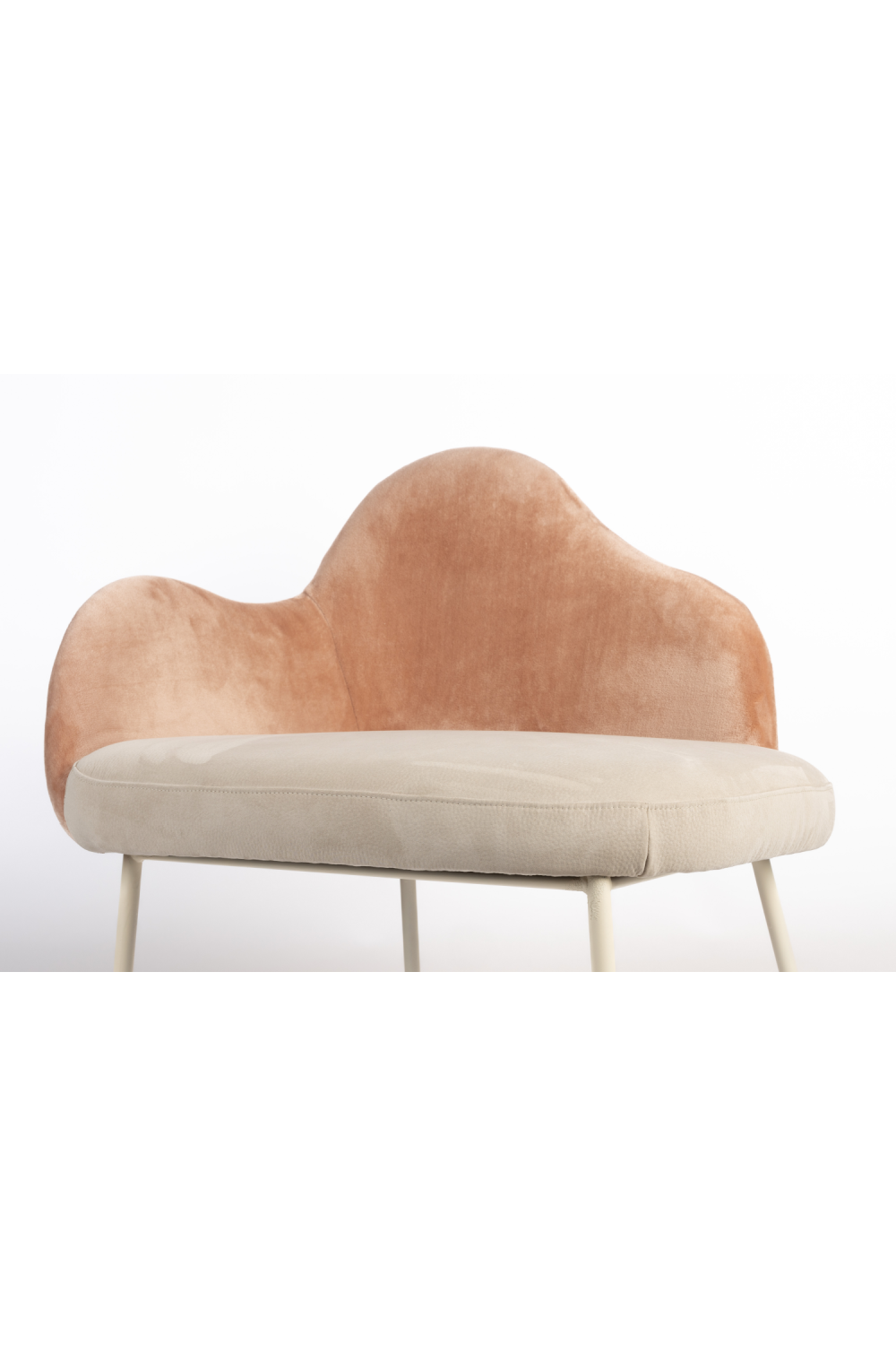 Pink Modern Lounge Chair | Oroa.com
