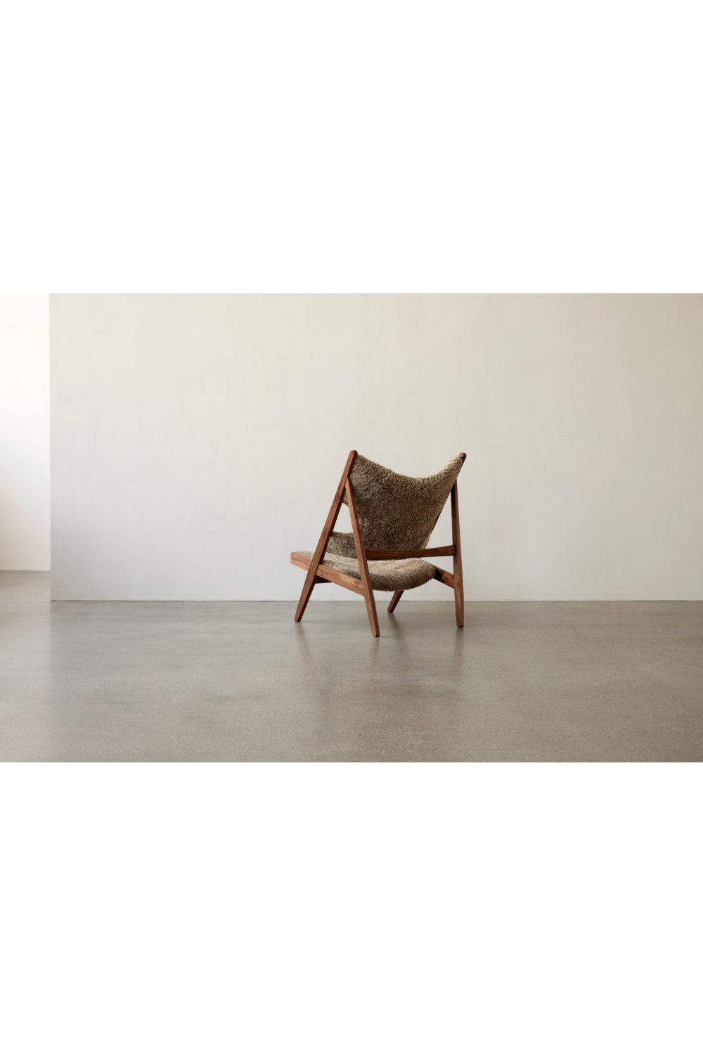 Sheepskin Lounge Chair | Audo Copenhagen Knitting | Oroa.com