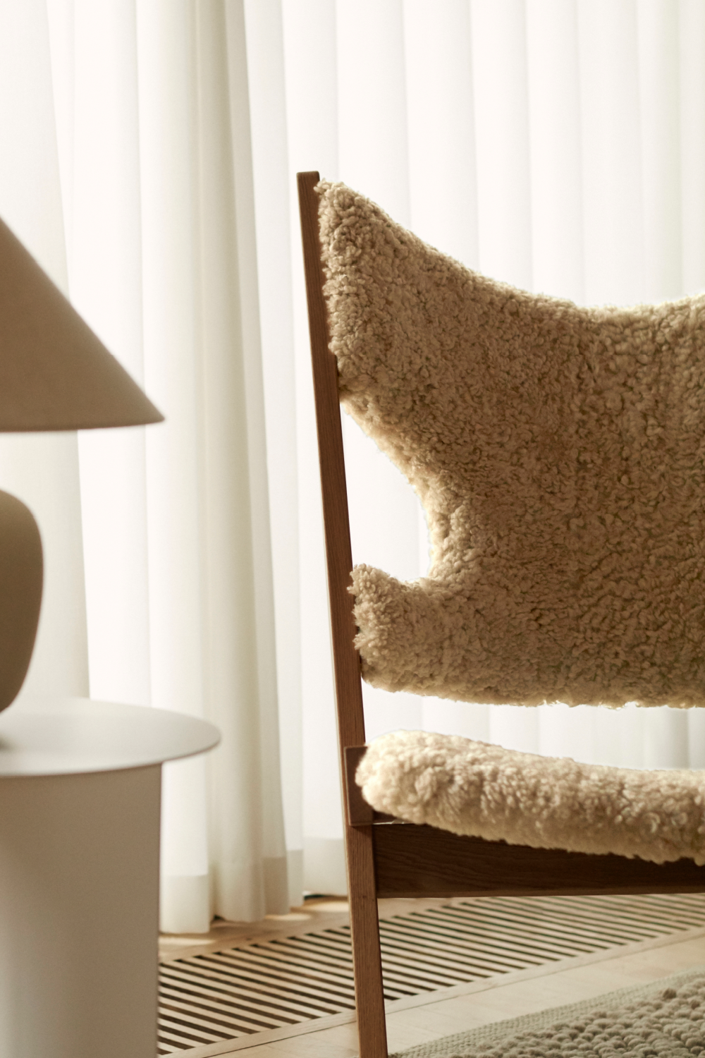 Sheepskin Lounge Chair | Audo Copenhagen Knitting | Oroa.com