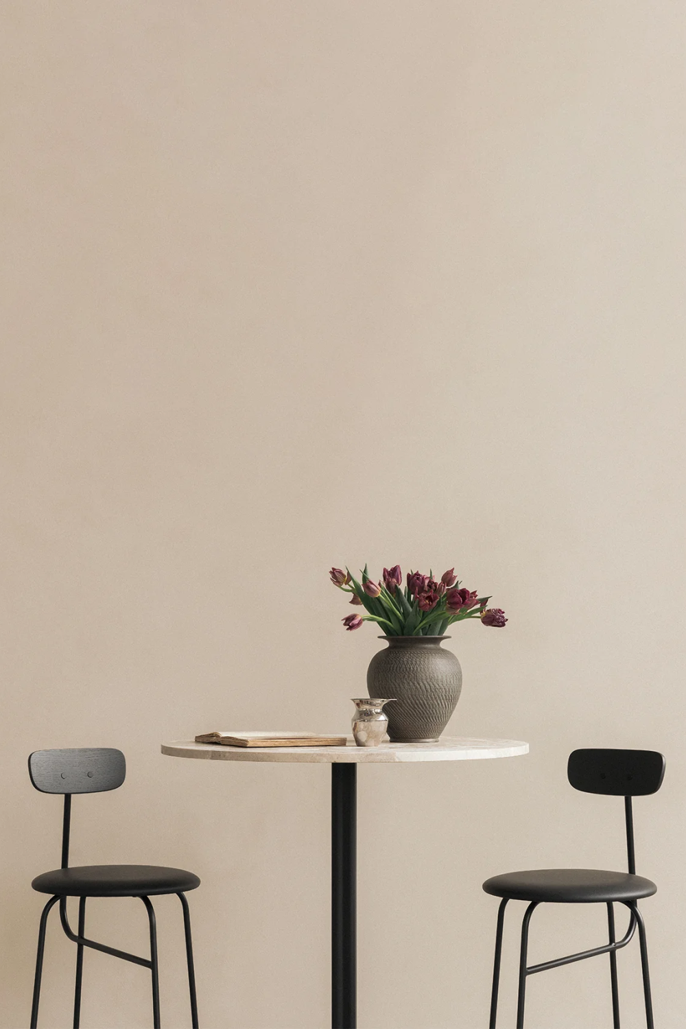 Upholstered Seat Bar Chair | Audo Copenhagen Afteroom | Oroa.com