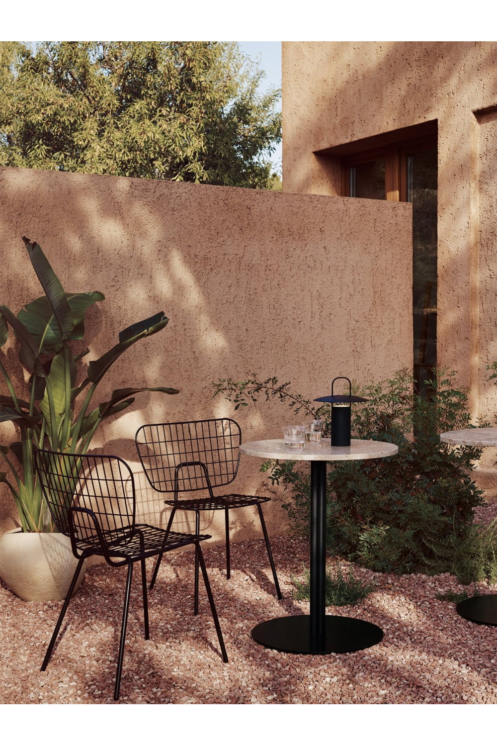 Star-Base Round Dining Table | Audo Copenhagen Harbour Column | Oroa.com