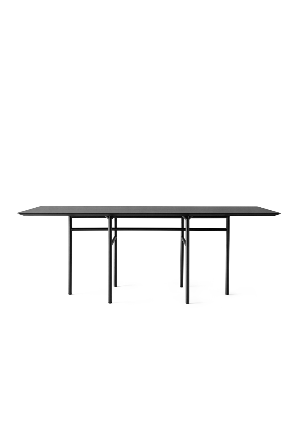 Rectangular Minimalist Dining Table | Audo Copenhagen Snaregade | Oroa.com