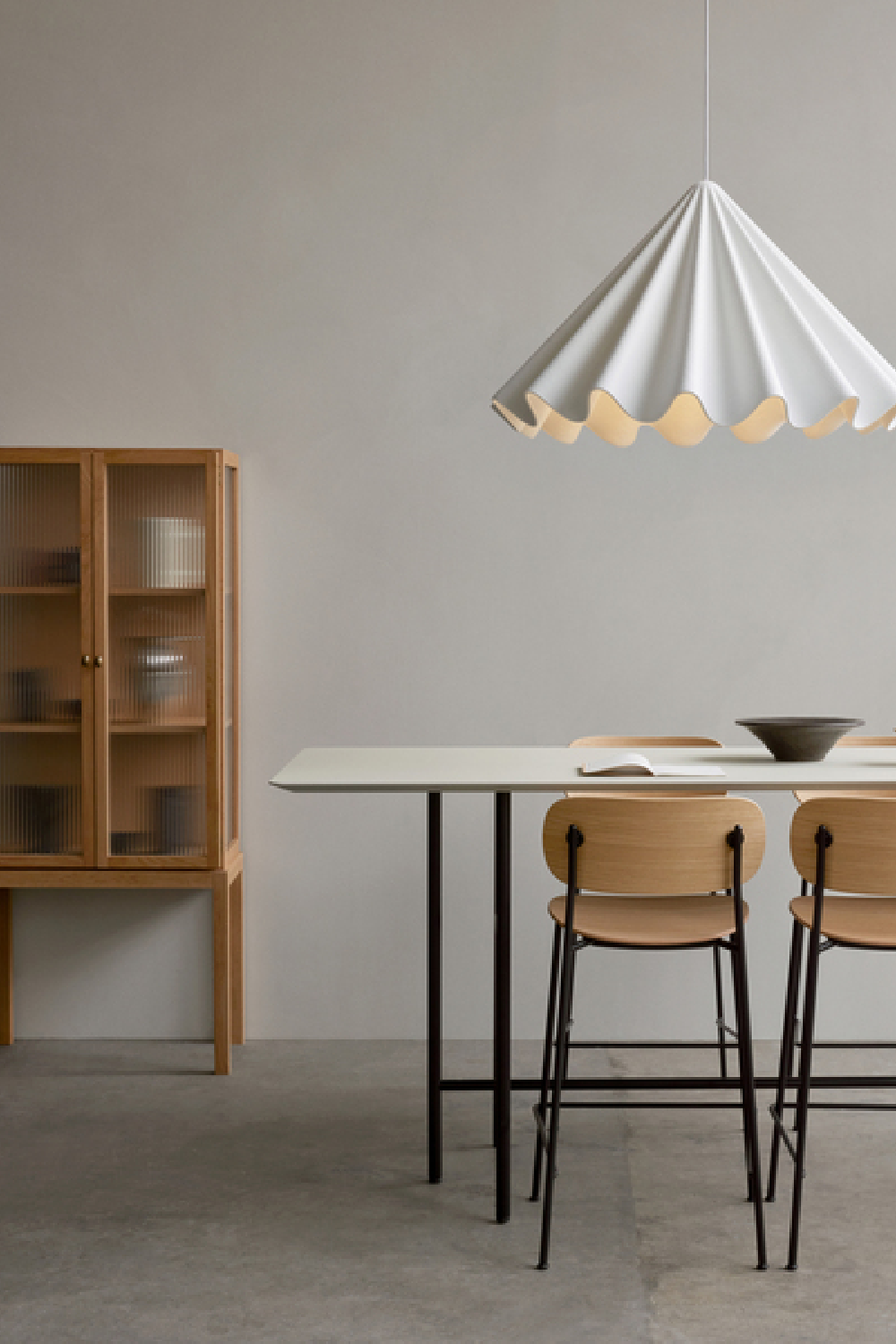 White Wavy Conical Pendant Lamp | Audo Copenhagen Dancing | Oroa.com