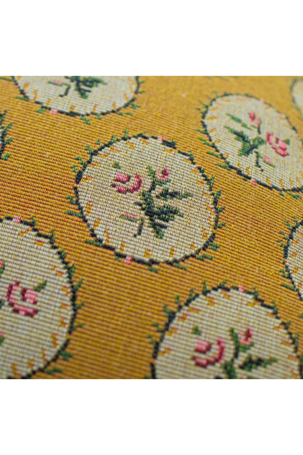 Floral Medallion Woven Cushion | Oroa.com