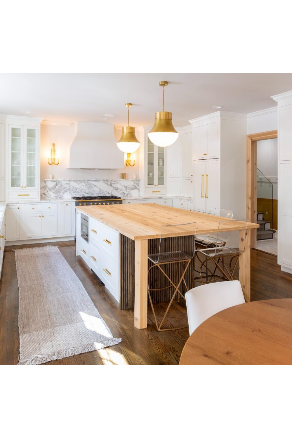 Curved Metal Pendant Lamp | Andrew Martin Precision | Oroa.com