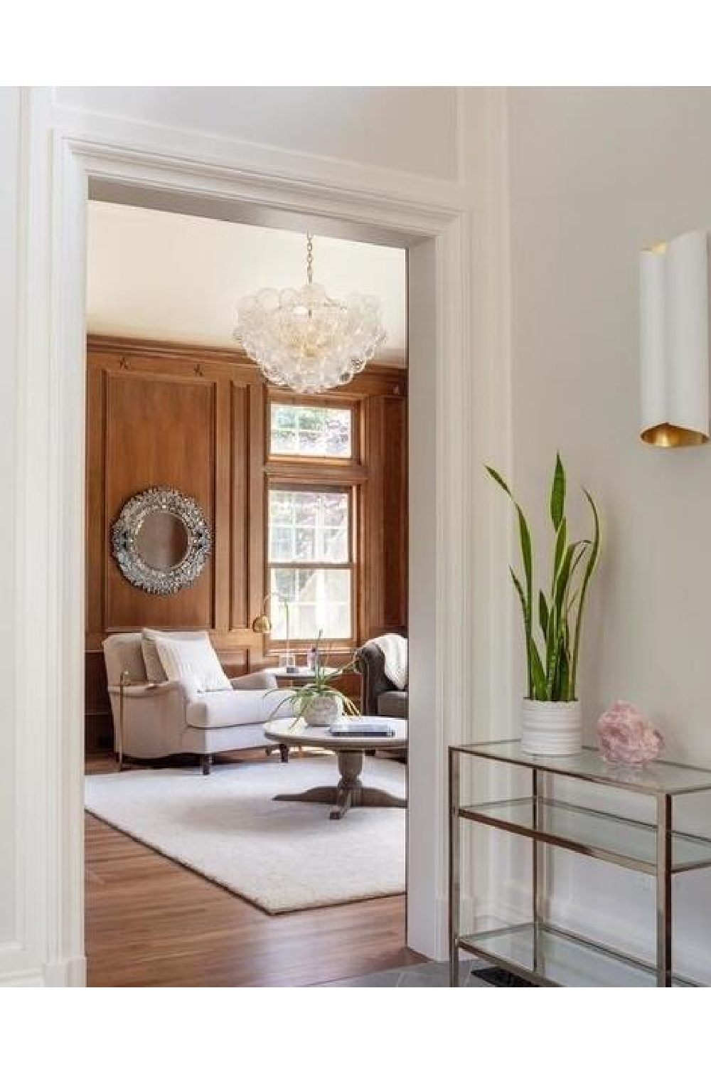 Minimalist Gold Interior Wall Lamp | Oroa.com