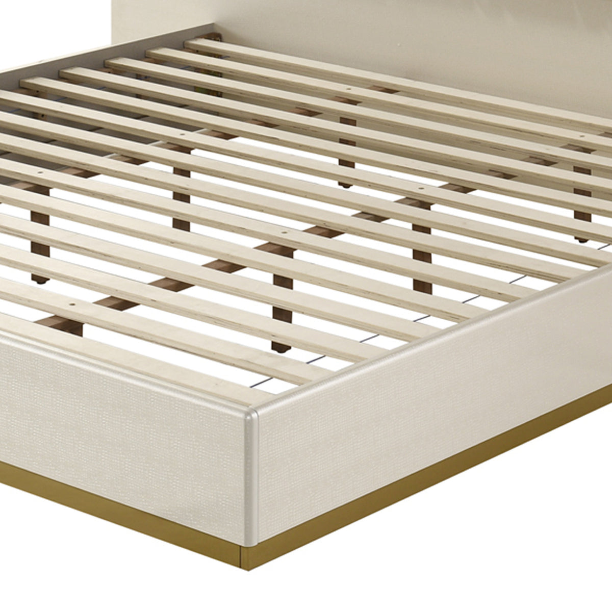 Stanley Modern Upholstered Queen Bed | OROA