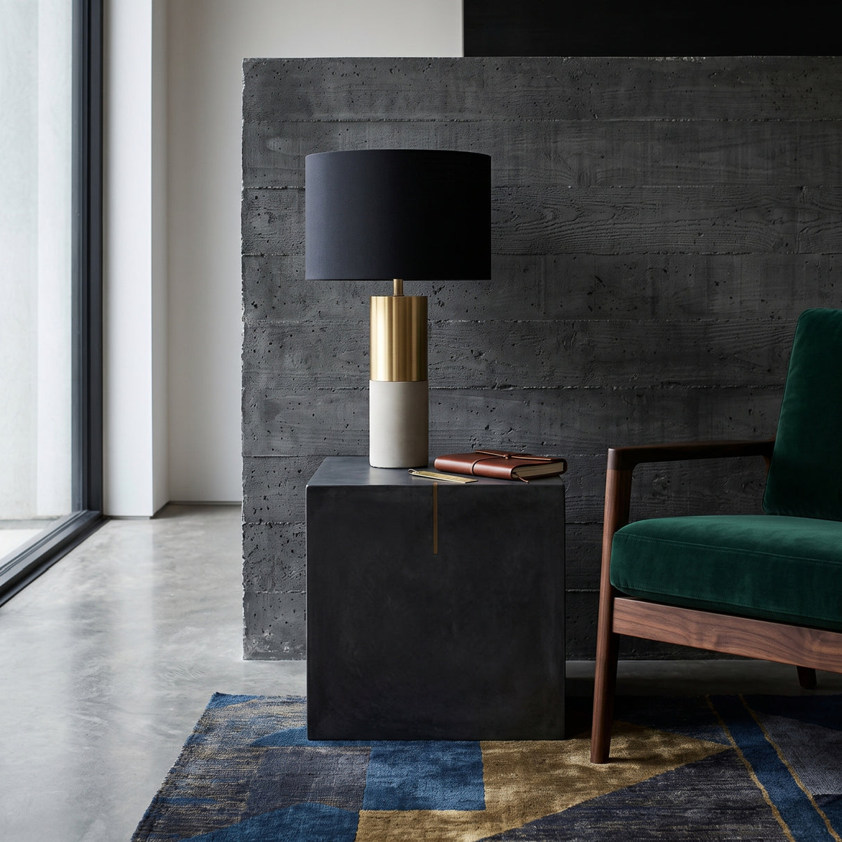 Black Concrete Table Lamp | OROA
