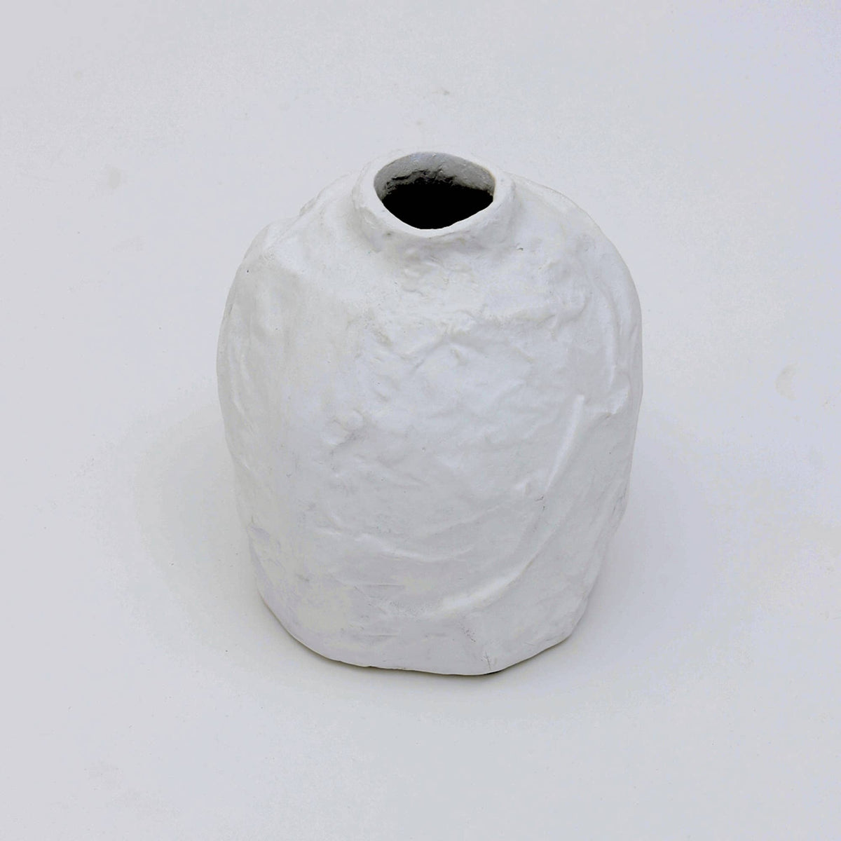 Handcrafted Ecomix Textured Flower Vase | OROA