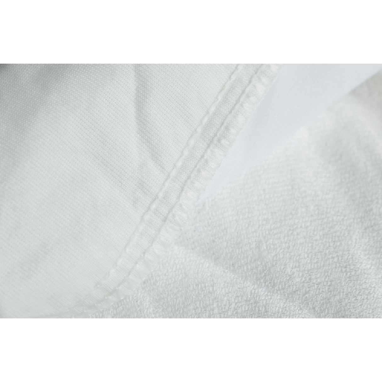 White Soft and Breathable Crib Cover | OROA Kids