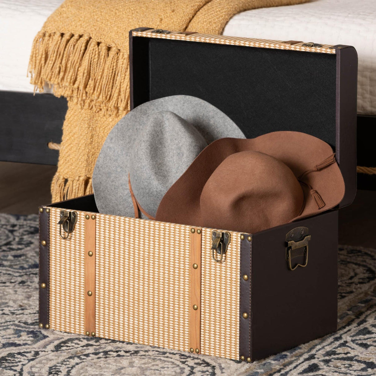 Modern European furniture -Solid Wood Storage Trunk - www.oroa.com