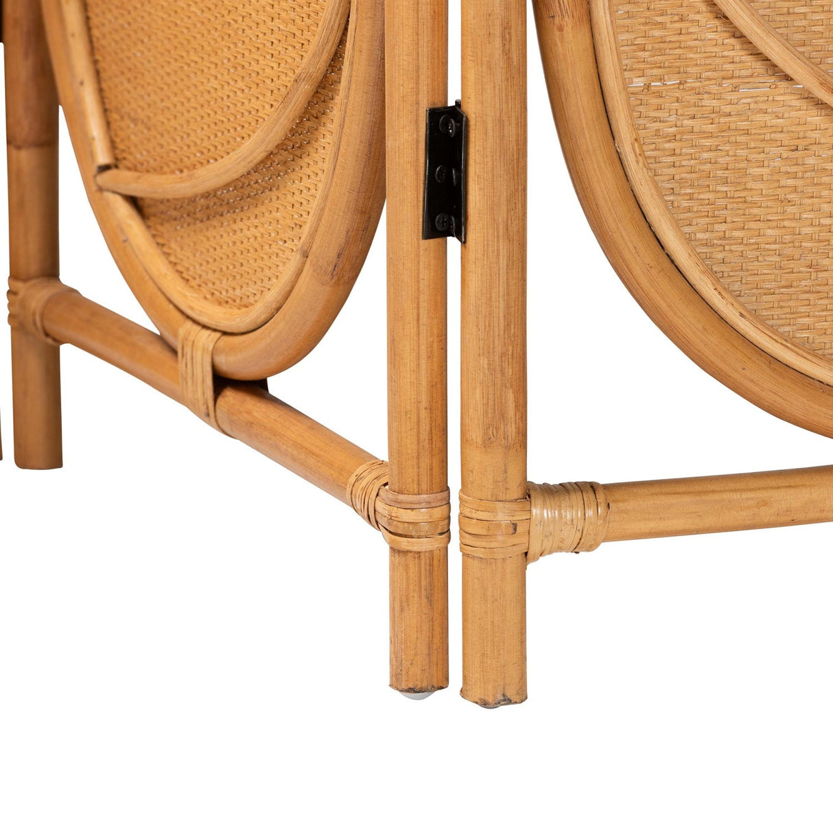 Modern European furniture - Rattan Tri-Fold Room Divider - www.oroa.com