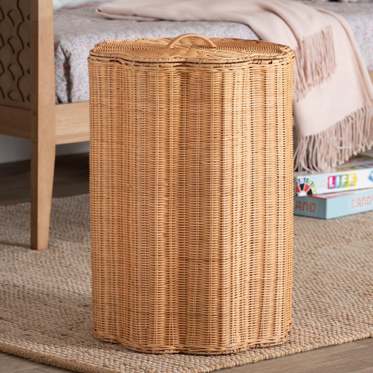 Rattan Scallop-Edge Laundry Hamper – Danilo – alternate view 5
