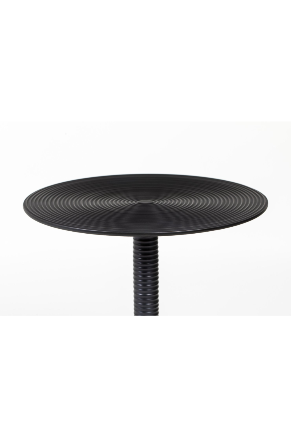 Round Pedestal Side Table | Bold Monkey Hypnotising | Oroa.com