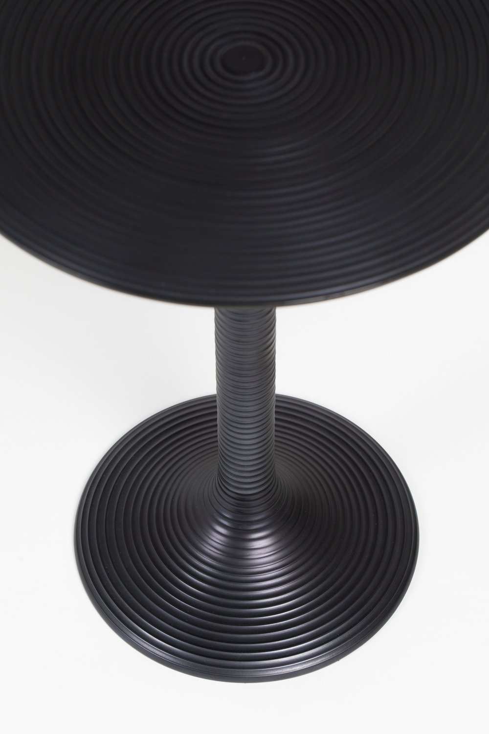 Round Pedestal Side Table | Bold Monkey Hypnotising | Oroa.com