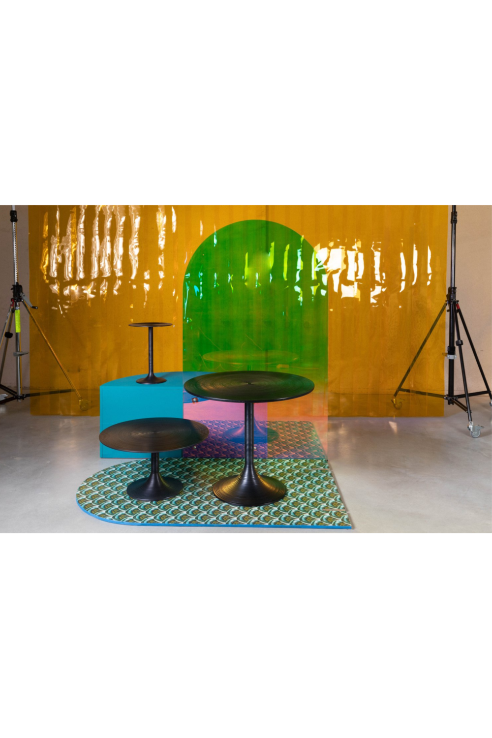 Black Round Pedestal Side Table | Bold Monkey Hypnotising | OROA.com
