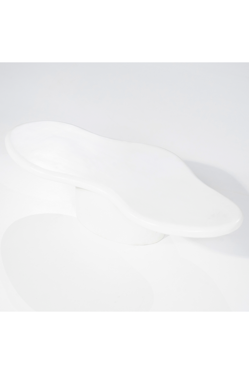 White Organic Coffee Table | By-Boo Seki | OROA.com