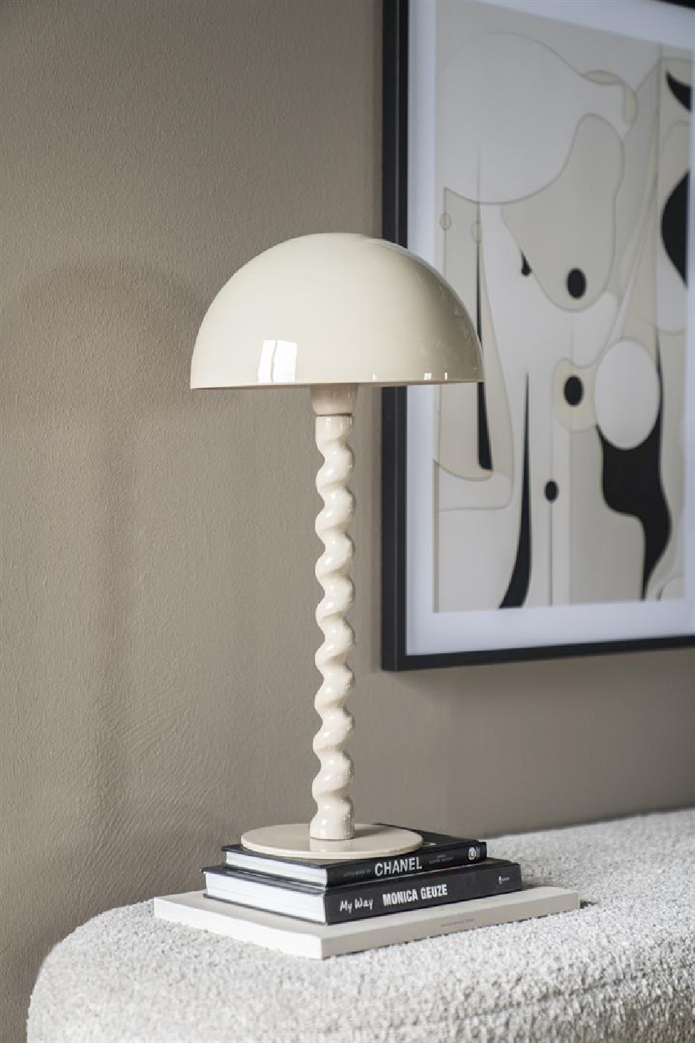 Twisted Metal Table Lamp | By-Boo Luox
