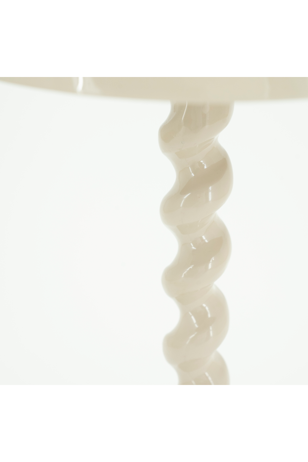 Twisted Metal Table Lamp | By-Boo Luox