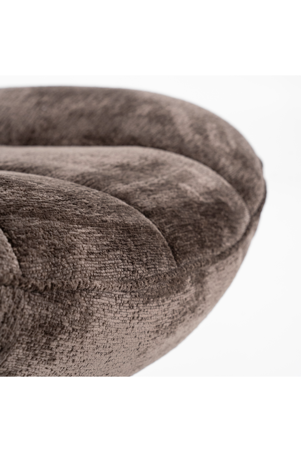 Modern Swivel Lounge Chair | By-Boo Derby | OROA.com