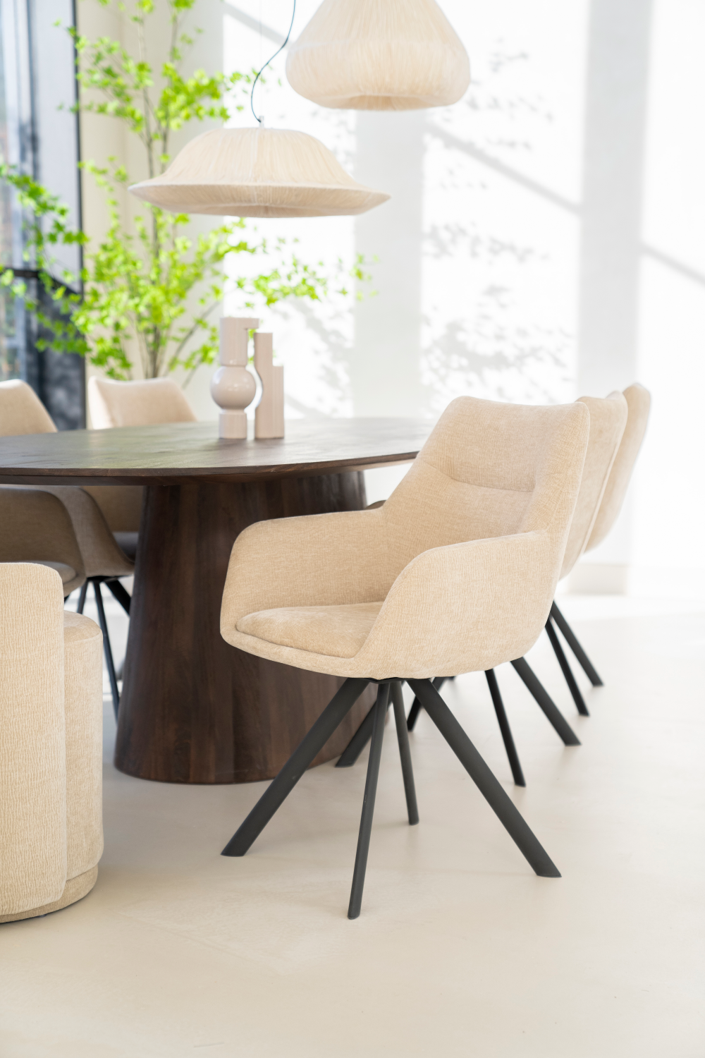 Upholstered Swivel Armchair (2) | Oroa.com