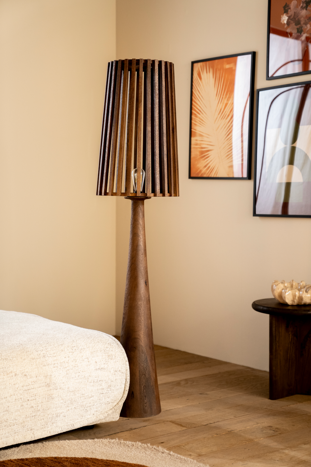 Mango Wood Floor Lamp | Oroa.com