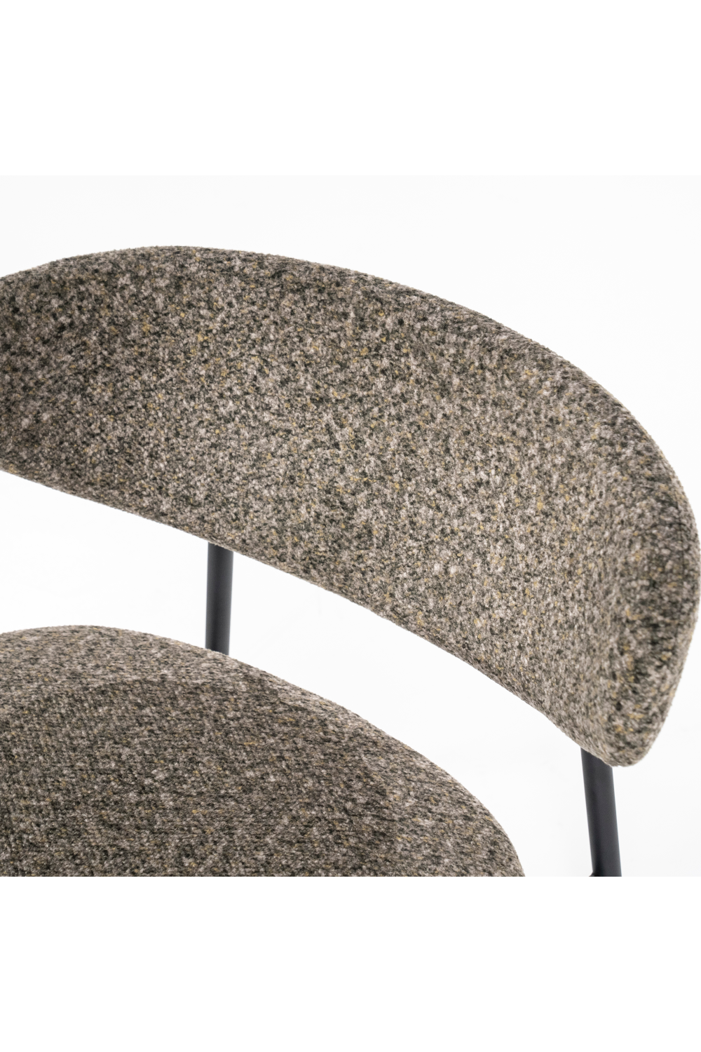 Modern Minimalist Lounge Chair | By-Boo Jari | OROA.com