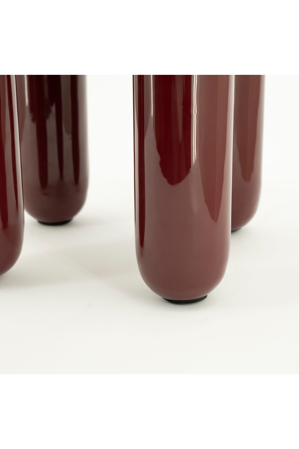 Glossy Iron Round Side Table | By-Boo Balloon | OROA.com