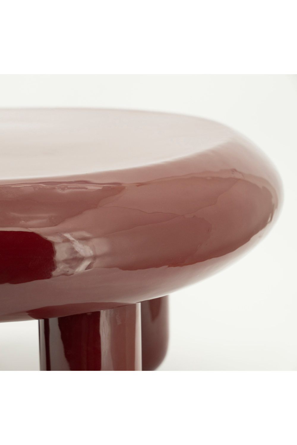 Glossy Iron Round Coffee Table | Oroa.com