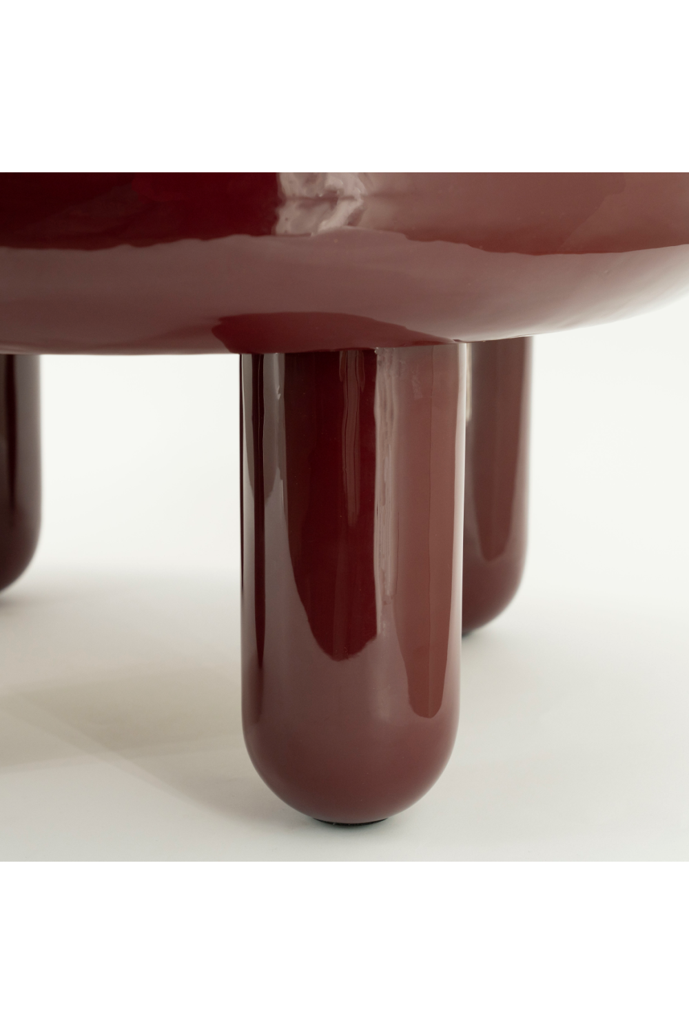 Glossy Iron Round Coffee Table | Oroa.com