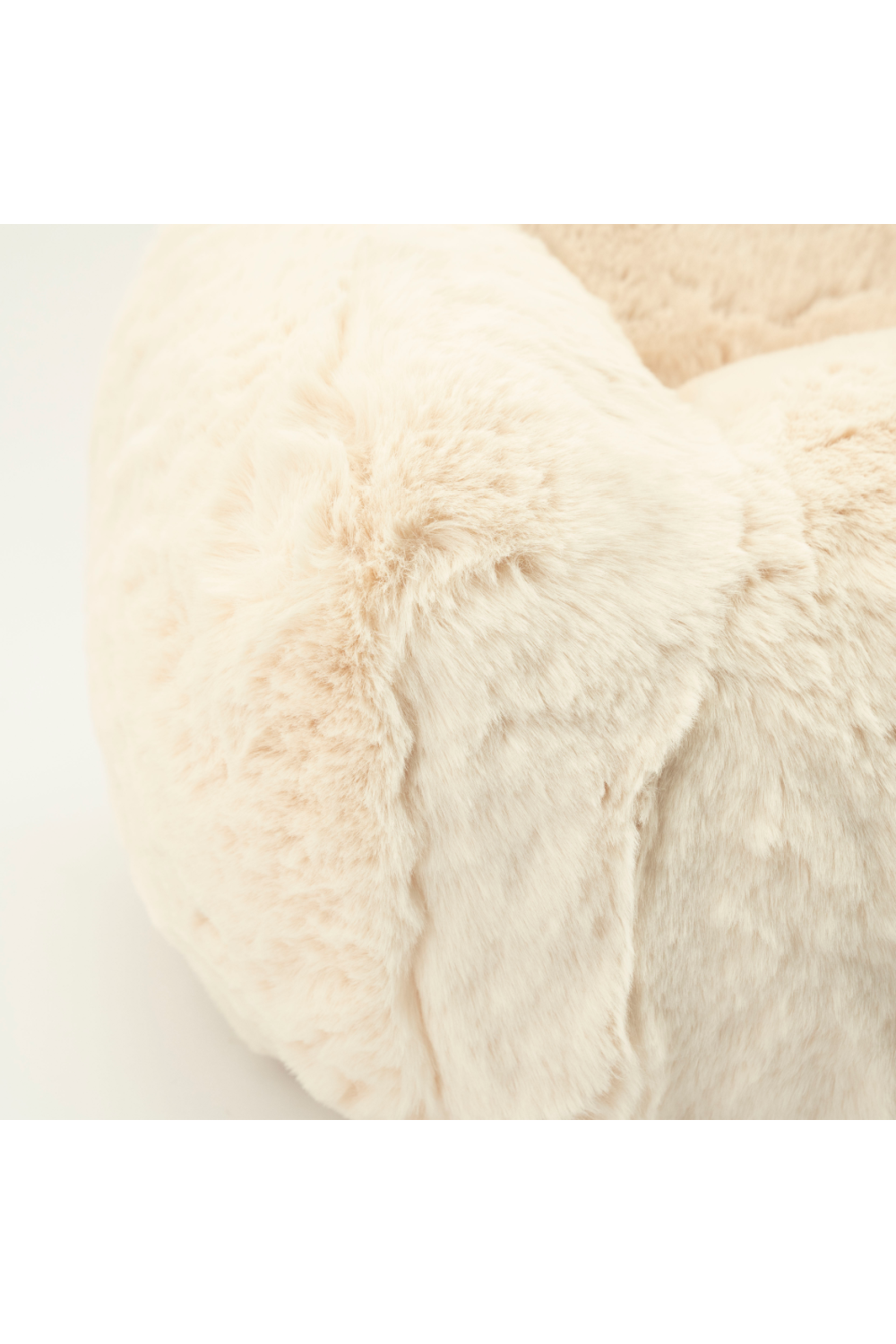 Fur Fabric Lounge Chair | Oroa.com