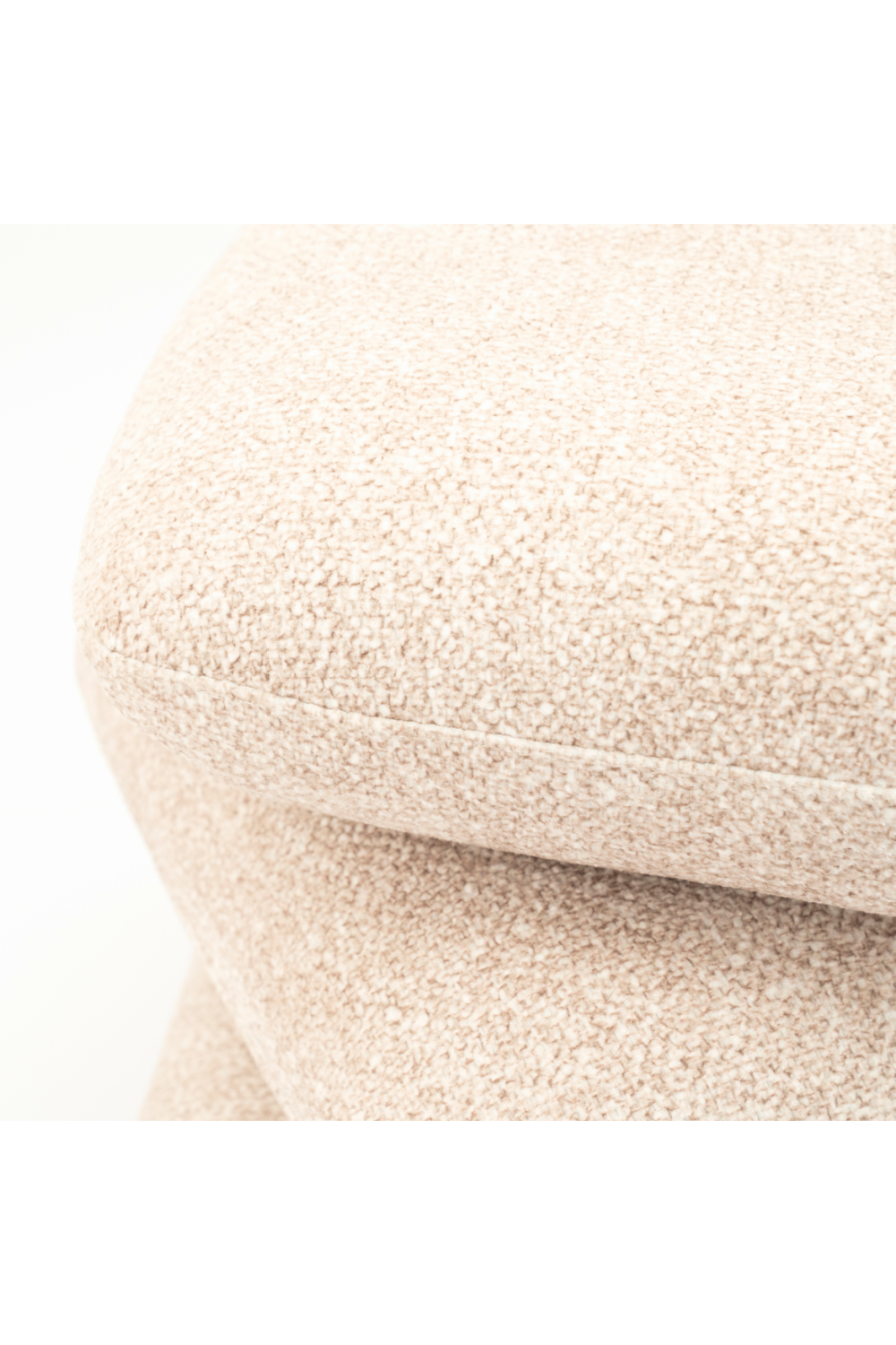 Stacked Pillows Stool | Oroa.com