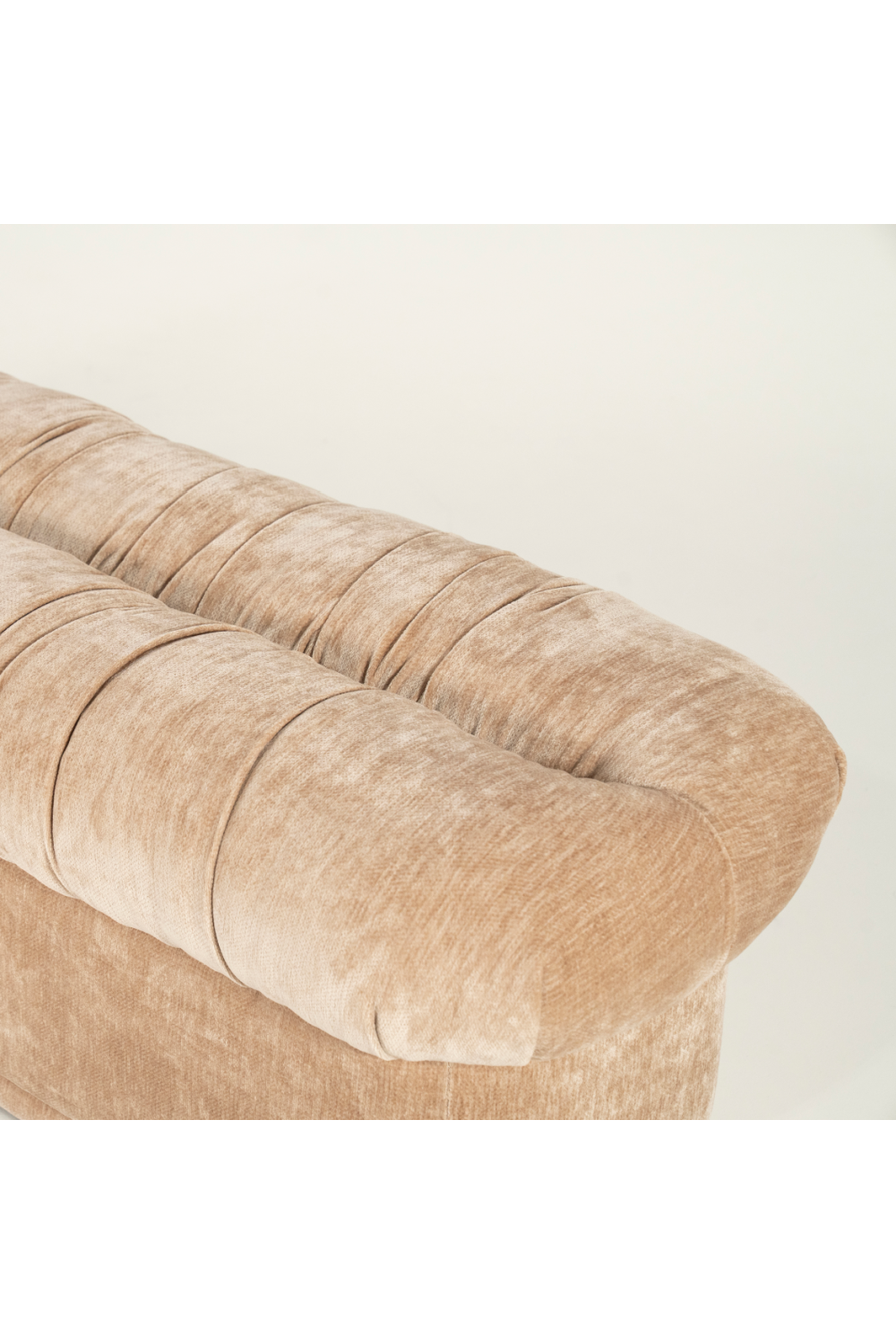 Fully-Upholstered Cushion Bench | Oroa.com