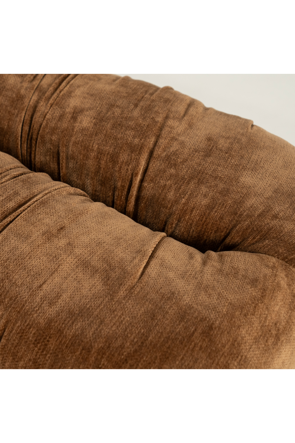 Fully-Upholstered Cushion Bench | Oroa.com