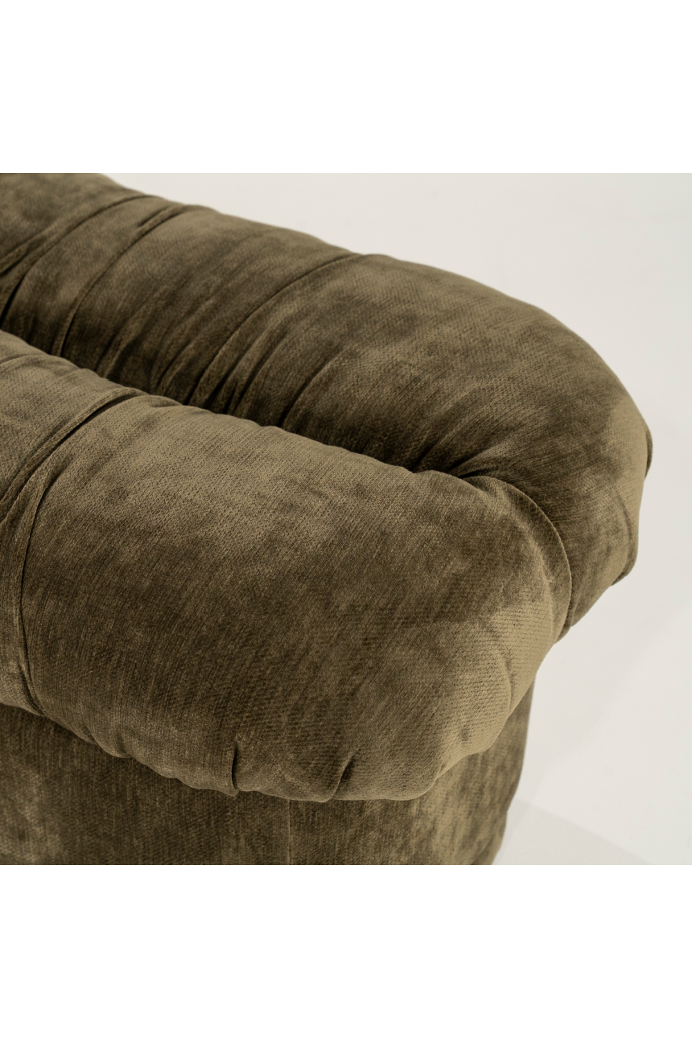 Fully-Upholstered Cushion Bench | Oroa.com